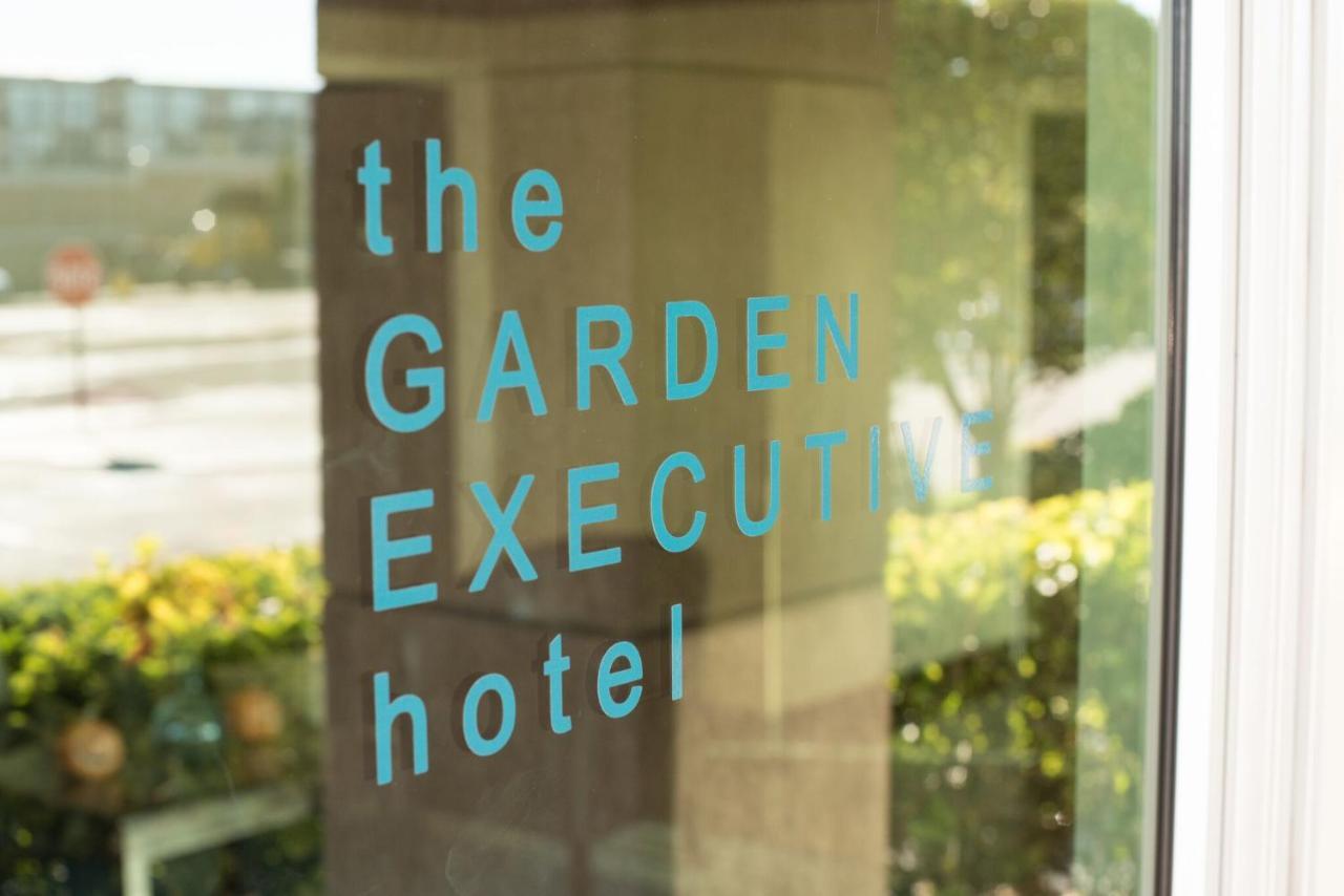 Garden Executive Hotel South Plainfield Kültér fotó
